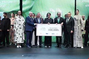 11. ATHİB Dokuma Kumaş Tasarım Yarışması'nda Ödüller Sahiplerini Buldu